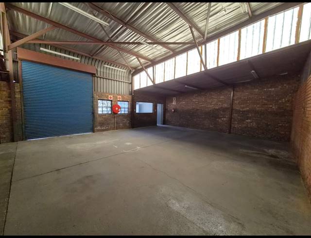 147M² WAREHOUSE TO LET IN WADEVILLE